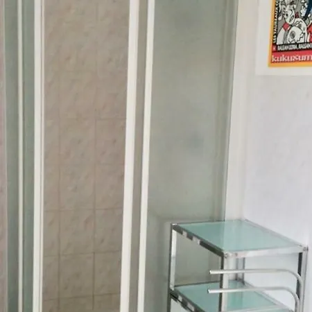 Xl Apartment